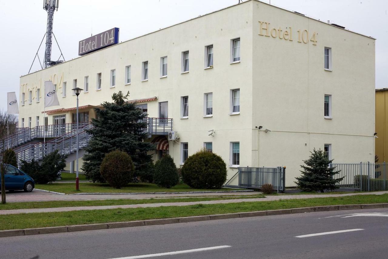 Hotel 104 Stargard Szczeciński Esterno foto