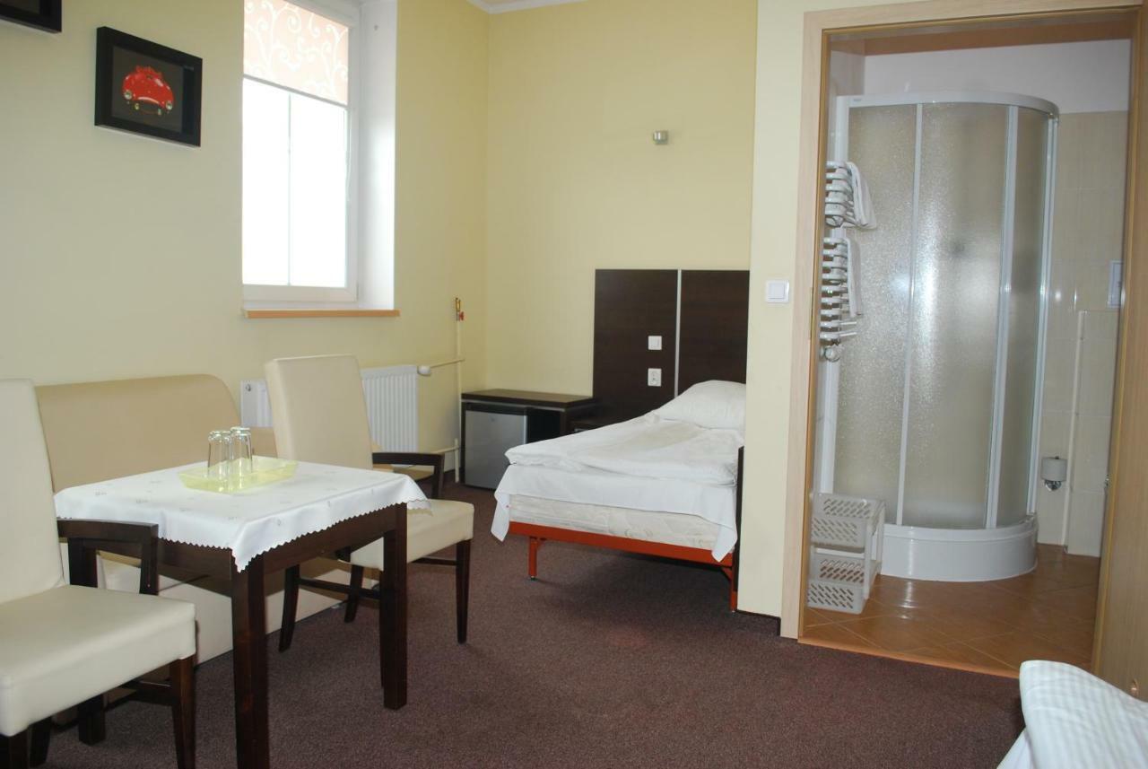 Hotel 104 Stargard Szczeciński Camera foto