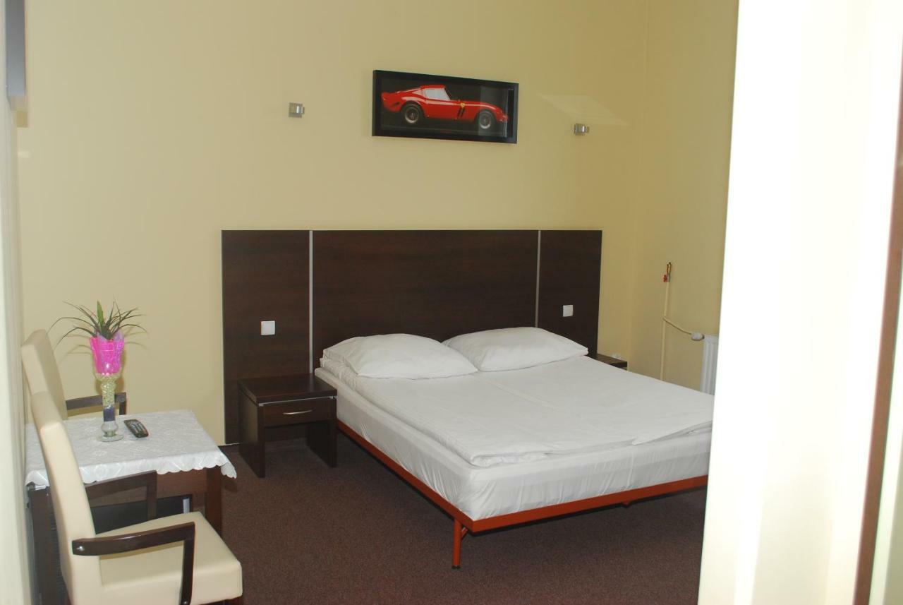 Hotel 104 Stargard Szczeciński Camera foto
